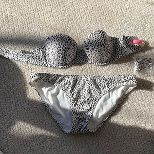 Victoria’s Secret swimsuit